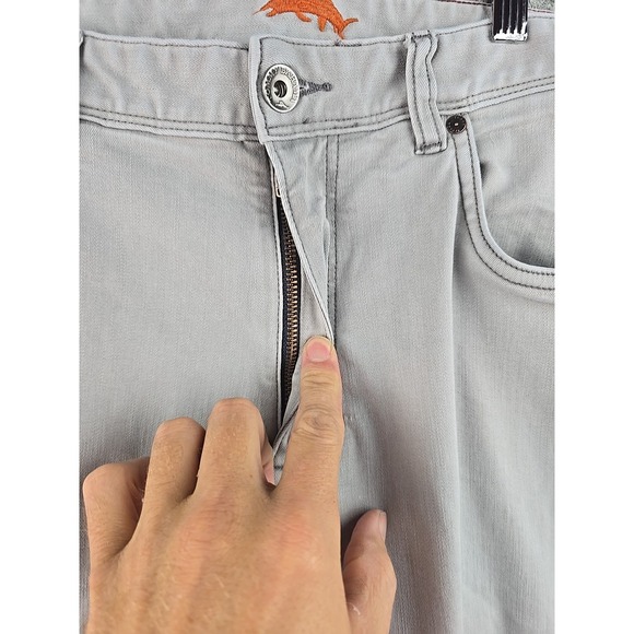Tommy Bahama Jeans‎ Mens 37x30 Grey Denim Casual Pants Trousers Marlin Flaw - Picture 4 of 14